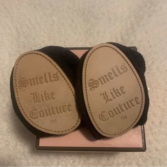 Juicy Couture Flats Slippers - Picture 3 of 4